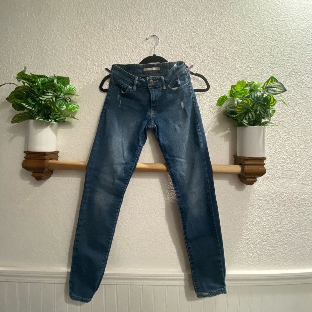 Levi jeans